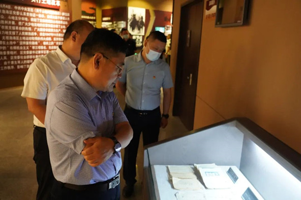 33_副本.jpg 33_副本.jpg